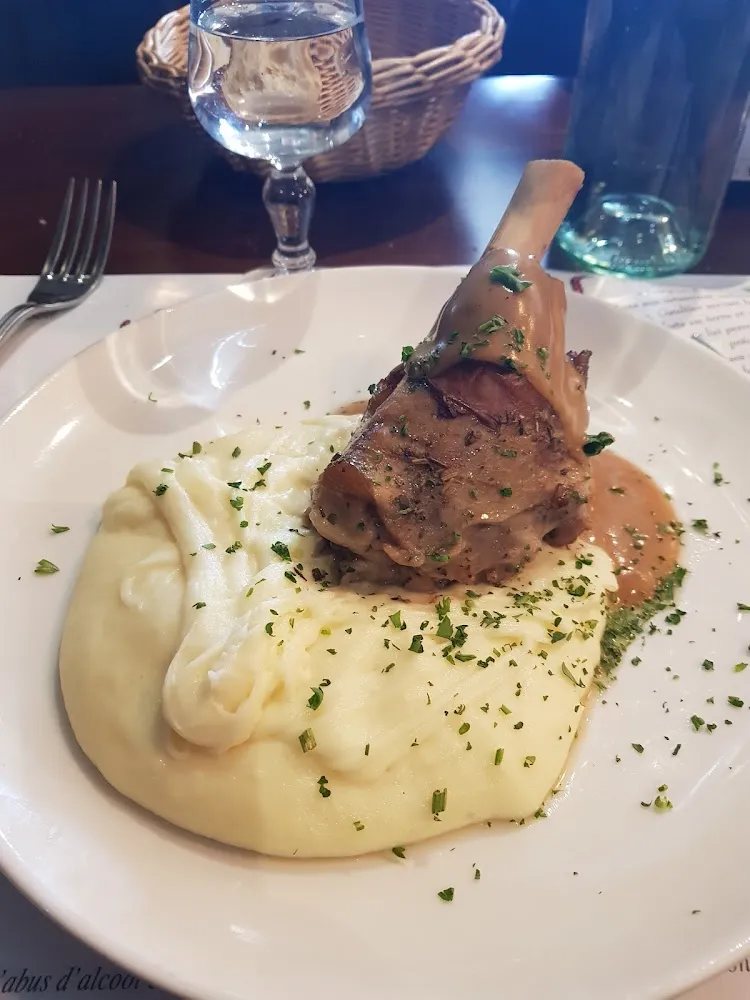 Souris d'agneau Et Aligot